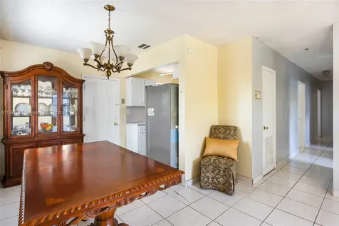 15720 NE 15th Place North Miami Beach FL 33162