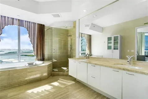 15811 Collins Avenue Sunny Isles Beach FL 33160