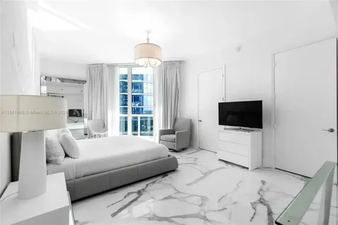 15811 Collins Avenue Sunny Isles Beach FL 33160