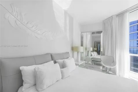 15811 Collins Avenue Sunny Isles Beach FL 33160