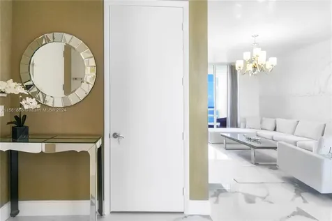 15811 Collins Avenue Sunny Isles Beach FL 33160