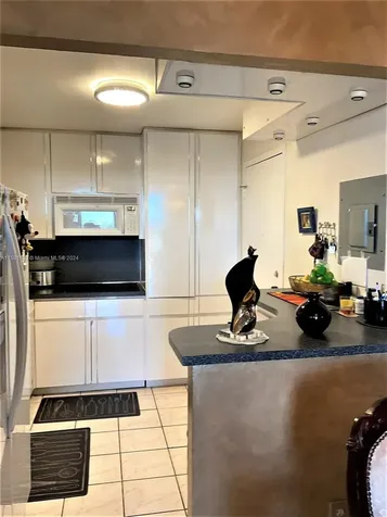 4675 W 18th Court Hialeah FL 33012