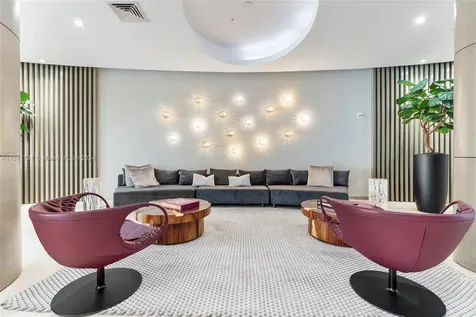 10275 Collins Avenue Bal Harbour FL 33154