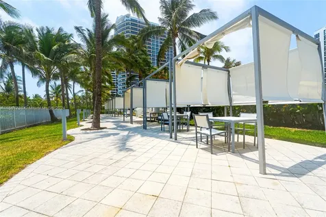 10275 Collins Avenue Bal Harbour FL 33154