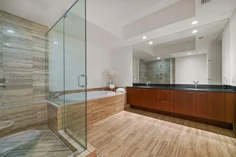 Sunny Isles Beach FL 33160