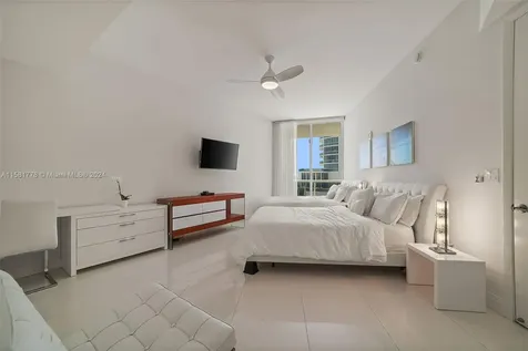 Sunny Isles Beach FL 33160