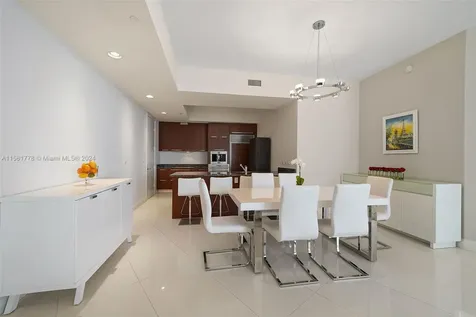 Sunny Isles Beach FL 33160