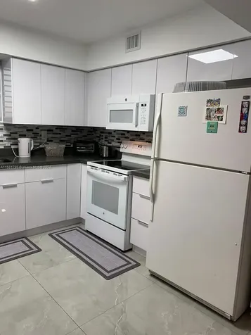 3300 NE 192nd Street Aventura FL 33180