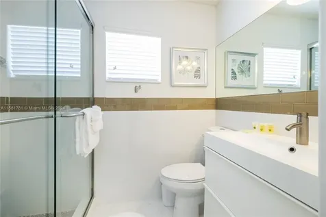 210 SE 4th Street Dania Beach FL 33004