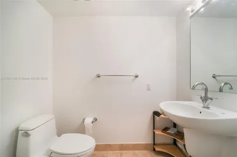 41 SE 5th Street Miami FL 33131