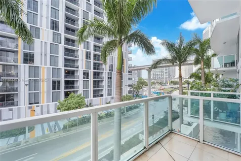 41 SE 5th Street Miami FL 33131