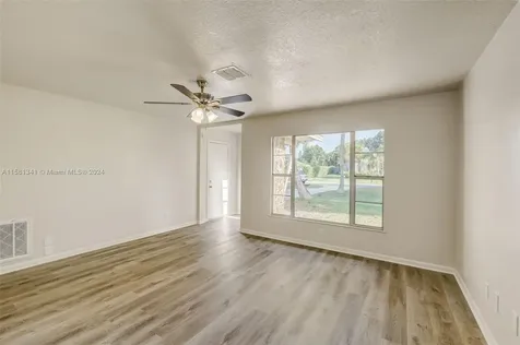 7004 Georges Road Fort Pierce FL 34951