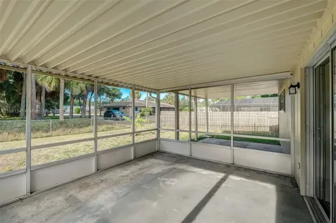 7004 Georges Road Fort Pierce FL 34951