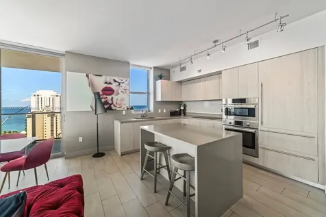4010 S Ocean Drive Hollywood FL 33019