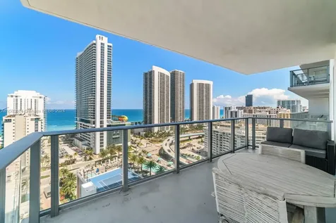 4010 S Ocean Drive Hollywood FL 33019