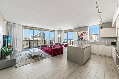 4010 S Ocean Drive Hollywood FL 33019