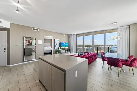 4010 S Ocean Drive Hollywood FL 33019
