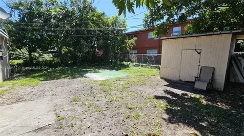 2114 NW 5th Street Pompano Beach FL 33069