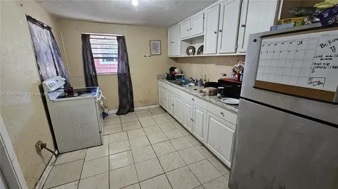 2114 NW 5th Street Pompano Beach FL 33069