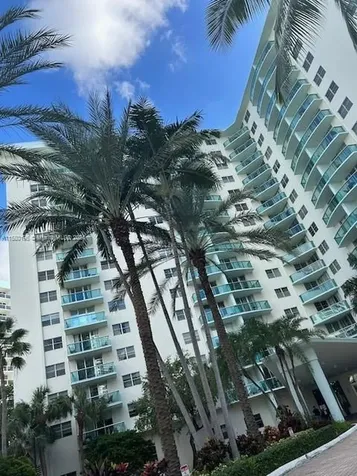 3801 S Ocean Drive Hollywood FL 33019