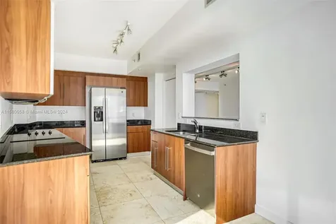 325 NE Biscayne Boulevard Miami FL 33131