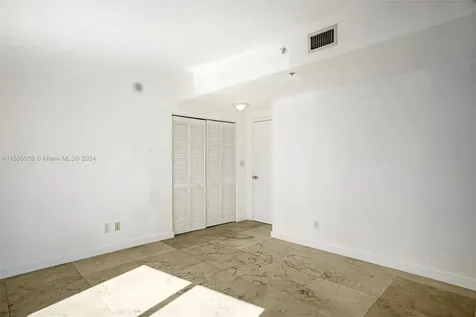 325 NE Biscayne Boulevard Miami FL 33131