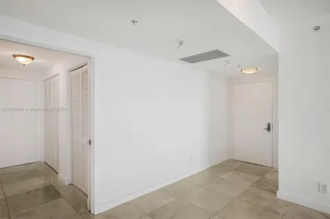 325 NE Biscayne Boulevard Miami FL 33131