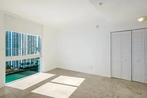 325 NE Biscayne Boulevard Miami FL 33131