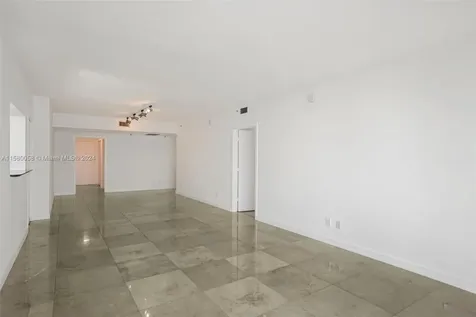 325 NE Biscayne Boulevard Miami FL 33131