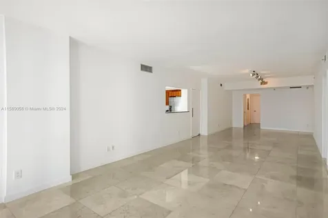 325 NE Biscayne Boulevard Miami FL 33131