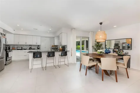 600 N Mashta Drive Key Biscayne FL 33149