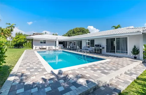600 N Mashta Drive Key Biscayne FL 33149