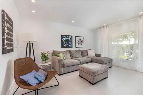 600 N Mashta Drive Key Biscayne FL 33149