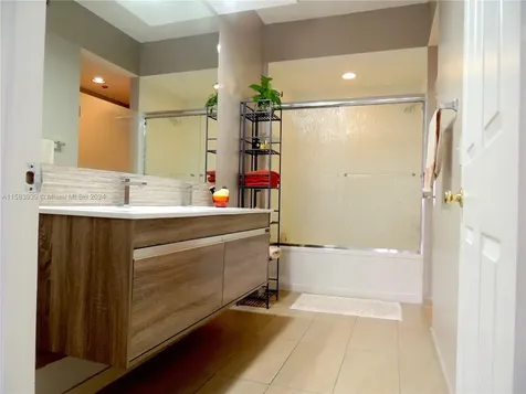 3115 NE 184th Street Aventura FL 33160