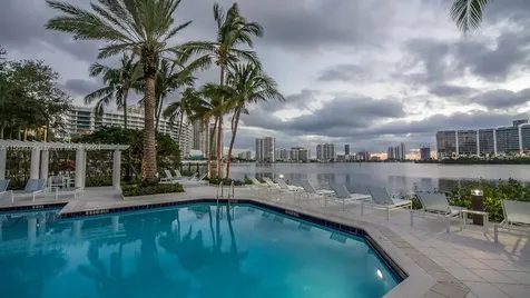 3115 NE 184th Street Aventura FL 33160