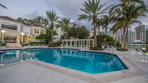 3115 NE 184th Street Aventura FL 33160