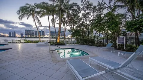 3115 NE 184th Street Aventura FL 33160