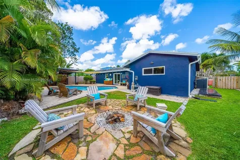 6801 NW 25th Terrace Fort Lauderdale FL 33309