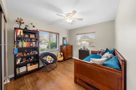 6801 NW 25th Terrace Fort Lauderdale FL 33309