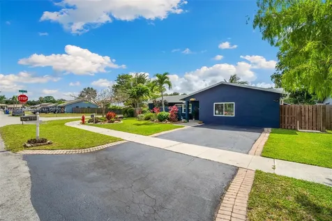 6801 NW 25th Terrace Fort Lauderdale FL 33309