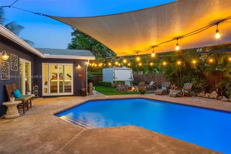 6801 NW 25th Terrace Fort Lauderdale FL 33309