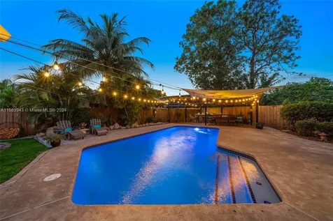 6801 NW 25th Terrace Fort Lauderdale FL 33309
