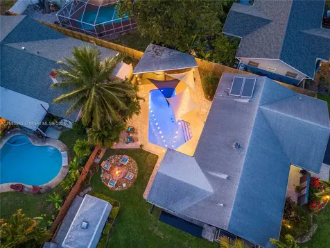 6801 NW 25th Terrace Fort Lauderdale FL 33309