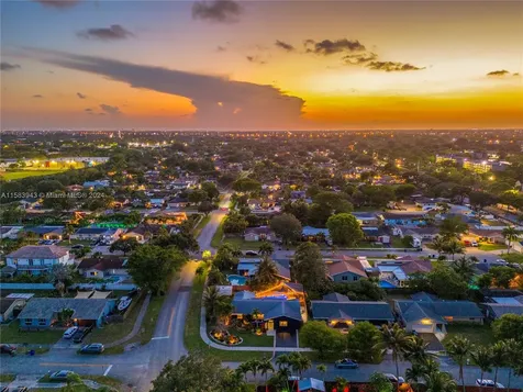 6801 NW 25th Terrace Fort Lauderdale FL 33309