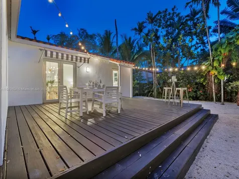 695 NE 71st Street Miami FL 33138