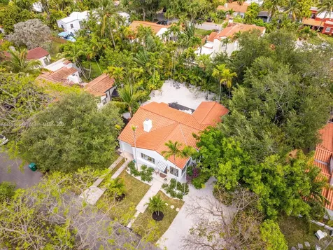 695 NE 71st Street Miami FL 33138