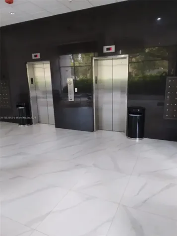 911 Ponce De Leon Boulevard Coral Gables FL 33134