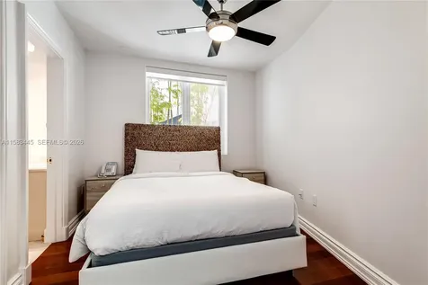 709 Idlewyld Drive Fort Lauderdale FL 33301