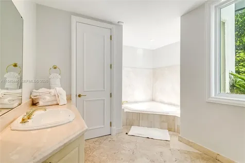 709 Idlewyld Drive Fort Lauderdale FL 33301