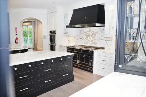 709 Idlewyld Drive Fort Lauderdale FL 33301